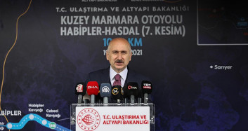 Bakan Karaismailoğlu, Kuzey Marmara Otoyolu Şantiyesinde Konuştu