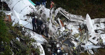 Brezilyalı Futbolcuları Taşıyan Uçağın Düştüğü Anlar
