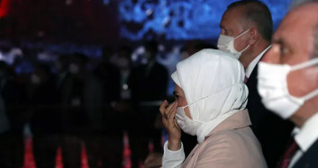 Duygu Dolu Anlar! Emine Erdoğan Gözyaşlarına Hakim Olamadı