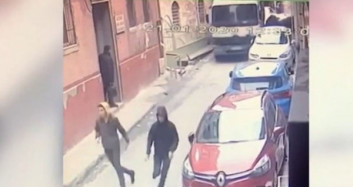 İstanbul Fatih'te Aracını Vermek İstemeyen Sürücü Canından Oldu