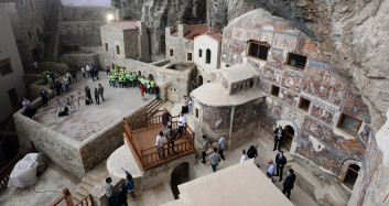 Hasret Bitti! Sümela Manastırı, 5 Sene Sonra Türküler Eşliğinde Ziyarete Açıldı
