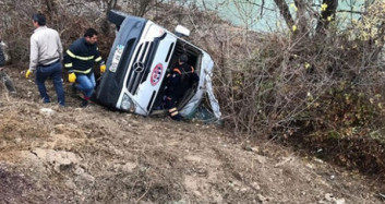 Yozgat'ta Hentbol Takımını Taşıyan Minibüs Devrildi: 1 Ölü 15 Yaralı
