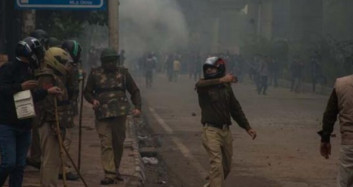 Hindistan'da Vatandaşlık Protestoları