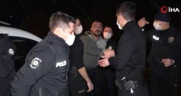 Arnavutköy'de İntihar Etmek İsteyen Vatandaş Polisi Darbetti!