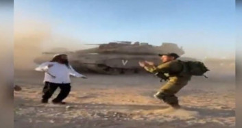 İşgalci İsrail Askerleri Katliamı Dans Ederek Kutladılar