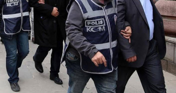 İstanbul’da 3 Ayrı Depoya Sahte Alkol Operasyonu