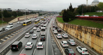 İstanbul’da Köprü Girişlerinde Trafik Yoğunluğu