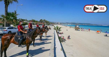 İzmir'in Plajları Atlı Polis Birliklerine Emanet