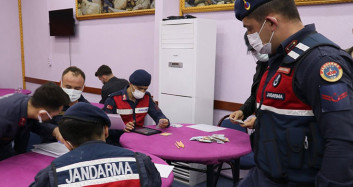 İzmir’de 3 Ayrı Operasyonda Rekor Para Cezası Kesildi