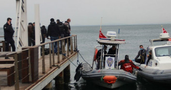 İzmir’de Balıkçı Oltasına Erkek Ceset Takıldı