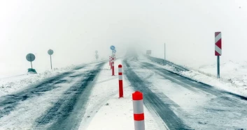 Kar yağışı 4 şehri etkisi altına aldı: 485 yerleşim birime ulaşım kapandı!