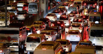 Kısıtlamanın Ardından İstanbul’da Trafik Yoğunluğu
