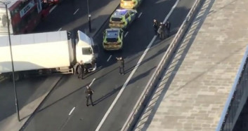 Londra Köprüsünde Saldırgan Vurularak Etkisiz Hale Getirildi