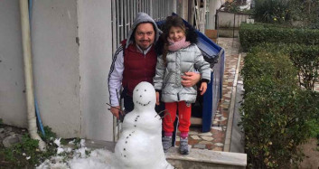 İstanbul'da Kardan Adam Hırsızlığı Kamerada