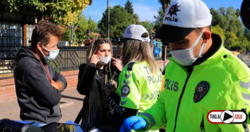 Adana'da Maske Cezası Yazan Polislere Tehdit!