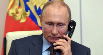 Putin Kameralar Önünde Paşinyan'ın Yüzüne Telefon Kapattı