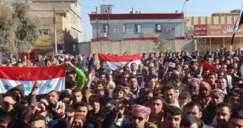 Irak'ta Hükümet Karşıtı Protestolar Sürüyor