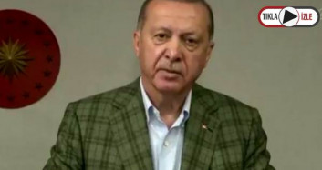 Cumhurbaşkanı Erdoğan'dan İstiklal Marşına Eşlik