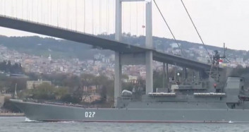 Rus Savaş Gemileri İstanbul Boğazı’ndan Karadeniz’e Geçti