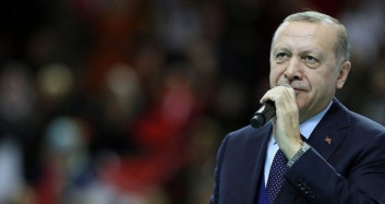 Mustafa Kamacı'nın "AK Parti Benim" İsimli Seçim Şarkısı Tam Not Aldı