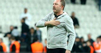 Beşiktaş'ın Yeni Teknik Direktörü Sergen Yalçın Vodafone Park'ta