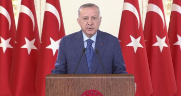 Son Dakika: Cumhurbaşkanı Recep Tayyip Erdoğan: 200 Milyar Dolarla İhracat Rekoru Bekliyoruz