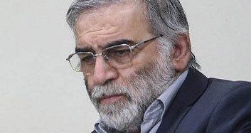 İranlı Nükleer Bilimci Fahrizade Toprağa Verildi