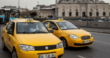 Sokağa Çıkma Yasağında Sağlık Çalışanlarına Taksi Ücretsiz Olacak