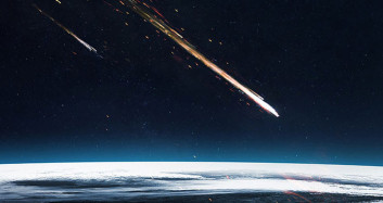 Türkiye'ye Düşen Meteor Pek Çok İlden Görüldü