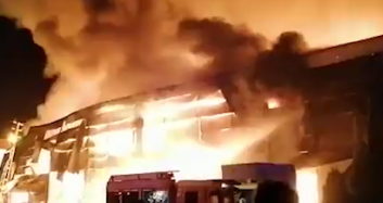 Ankara'da Kereste Fabrikasında Yangın Çıktı