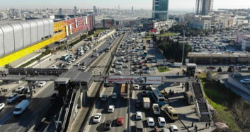 Yılbaşı Yasağından Önce İstanbul'da Trafik Arttı