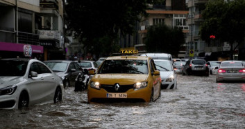 İzmir'in İçler Acısı Hali!