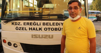 Zonguldak’ta Nöbet Geçiren Bebeği Şoför Ambulansa Yetiştirildi