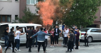 Zonguldak'ta Salgına Rağmen Asker Kutlaması Yapıldı