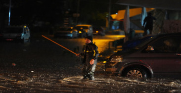Ankara’da son dakika! Sel yolları kapattı!