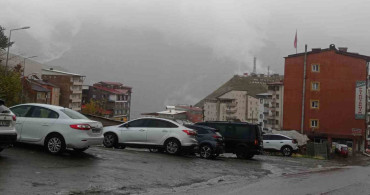 Hakkari’de o kadar çok yağmur yağdı ki: Gören herkes hayrette düştü!