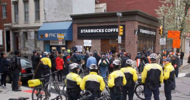 Starbucks Gözaltı Anları Kameralarda