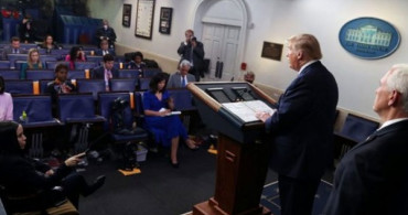 Trump Alay Konusu Olunca Basın Toplantısını Terk Etti